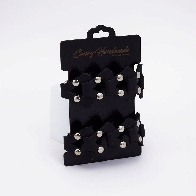 Черные кожаные оковы из звеньев