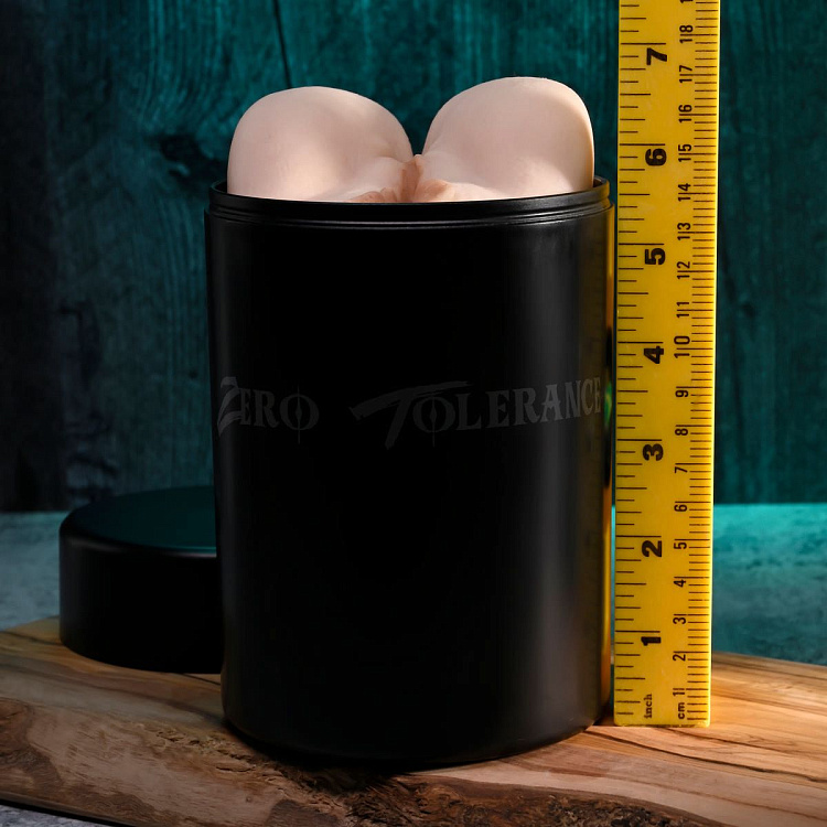 Мастурбатор Dani Daniels - вагина и анус